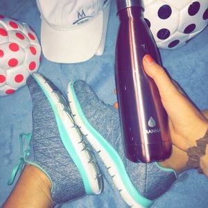 👟🏃🏻‍♀️grey & teal Skechers lightweight